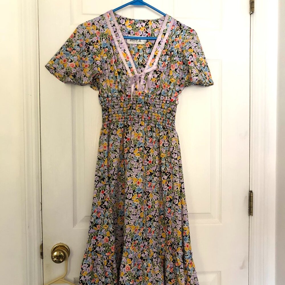 Vintage Floral Print Flutter Sleeve Midi Dress